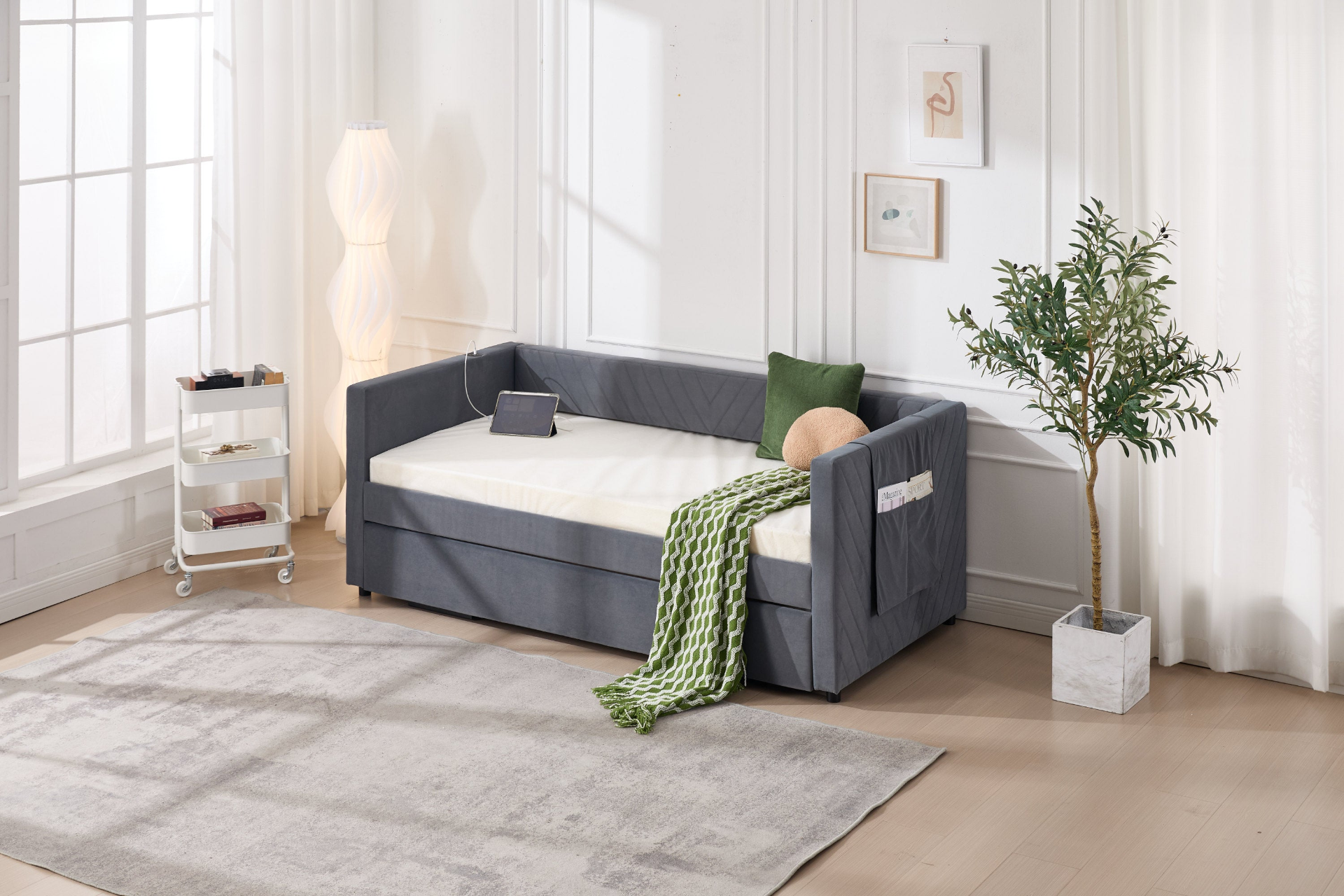 81975104