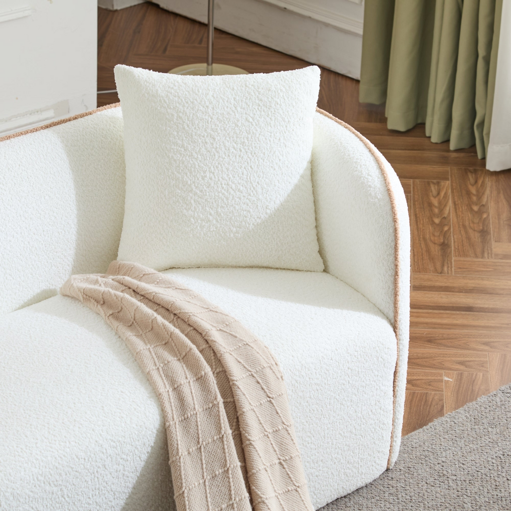 81983005